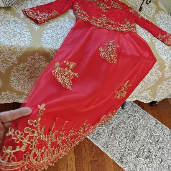 Formal Dress New - Picture 2 of 12